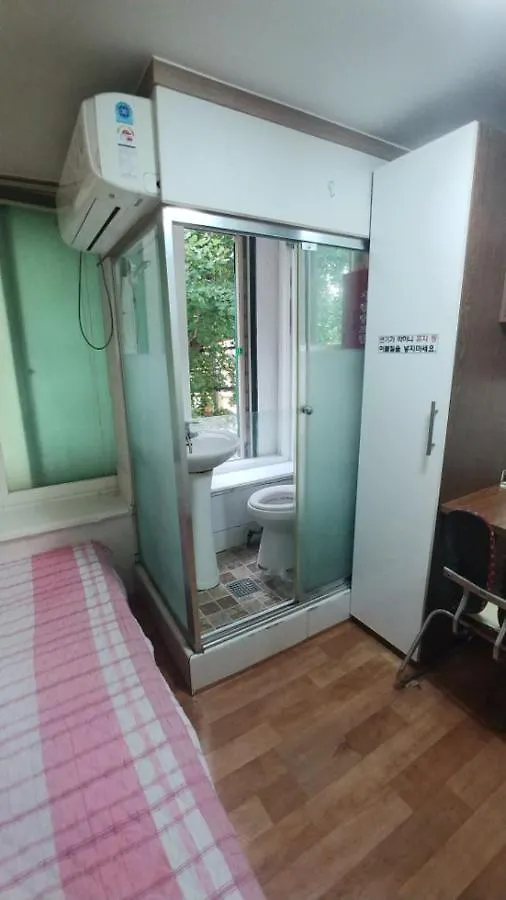 Art Oneroomtel Seul 0*,  Korea Południowa